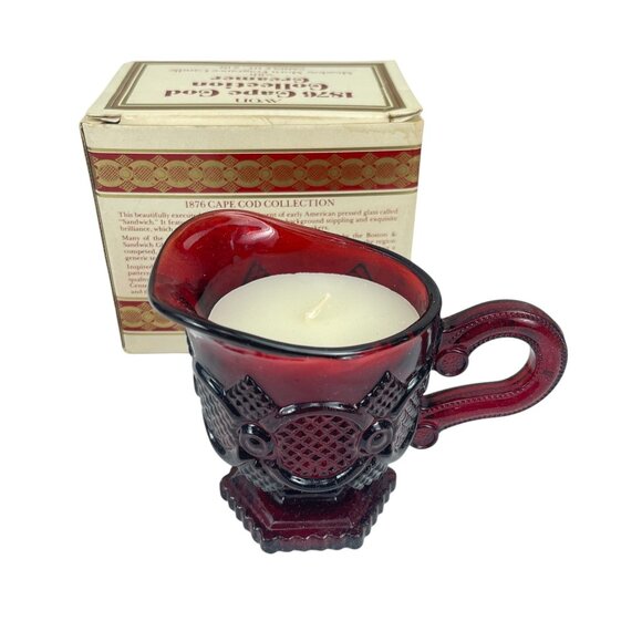 Avon 1876 Cape Cod Collection Red Glass Creamer Meadow Morn Fragrance Candle - Picture 6 of 8